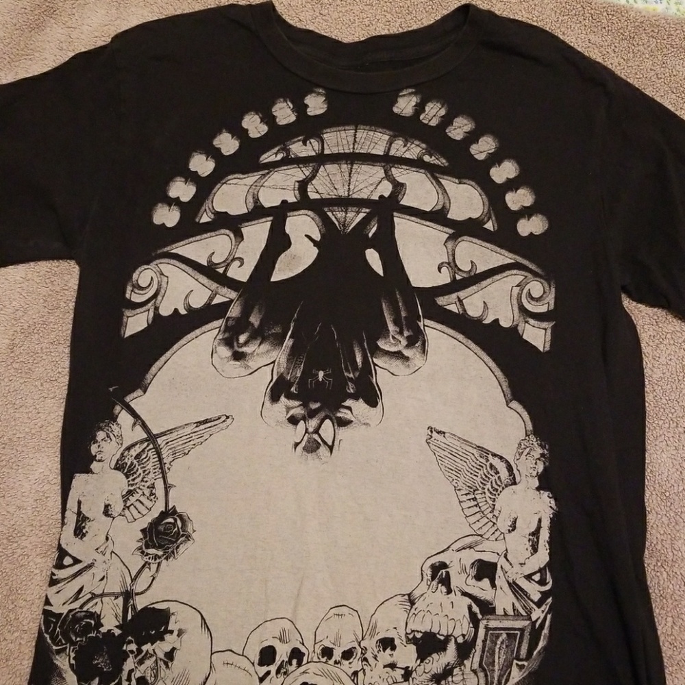 Comic tee